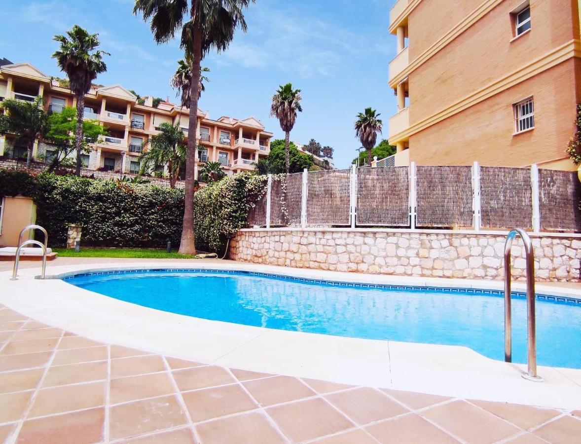 Magnifique Appartement A 5 Min A Pied De La Plage Benalmadena Exterior photo
